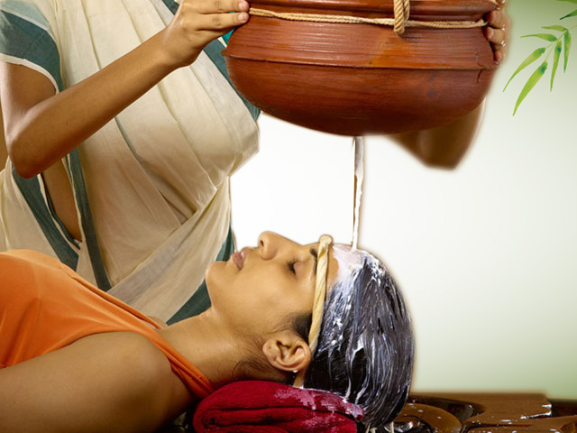 Thakradhara Treatment